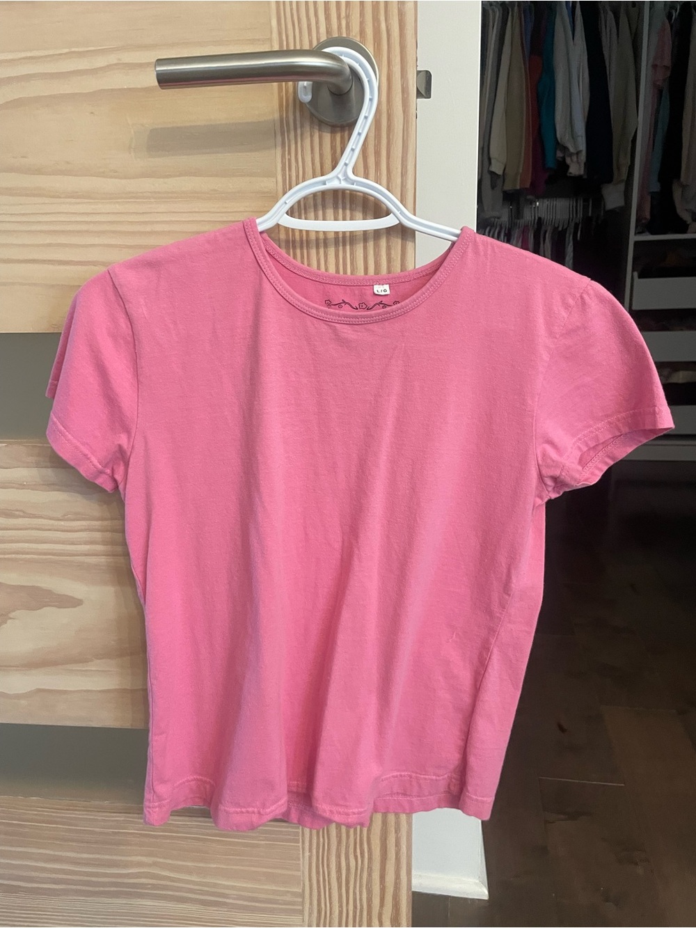 Women's Pink Crewneck Short-Sleeve Tee - large